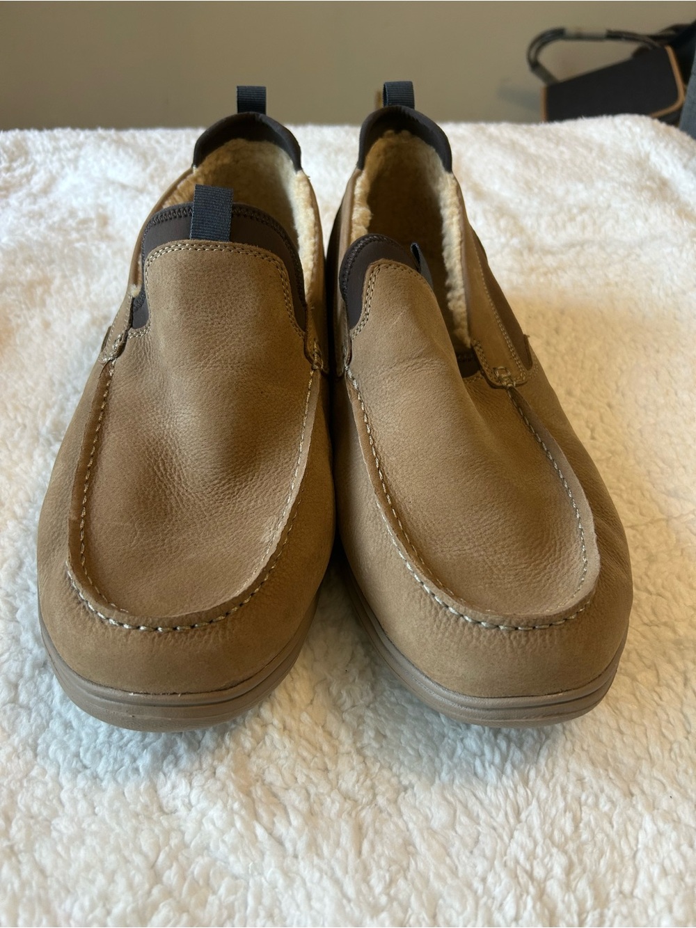 Dunham Men's Tan Slip-On Moccasin Loafer